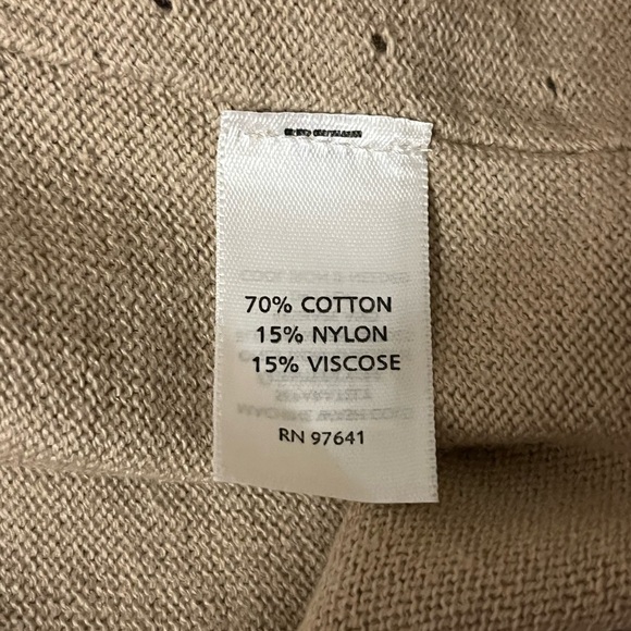 J Jill V-Neck Sweater 3/4 Sleeve in Cashew, size MP - Picture 9 of 10